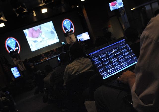 NASA image: STS-125 Tweetup