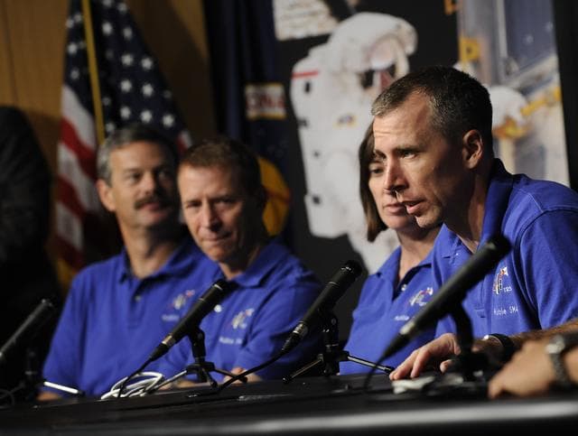 NASA image: STS-125 Tweetup