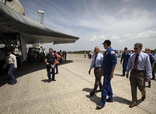 STS-127 Shuttle Endeavour Landing