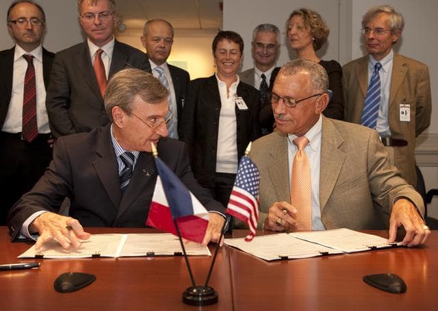 NASA image: CNES and NASA Agreements Signed