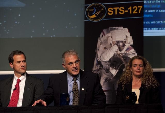 NASA image: STS-127 Tweetup