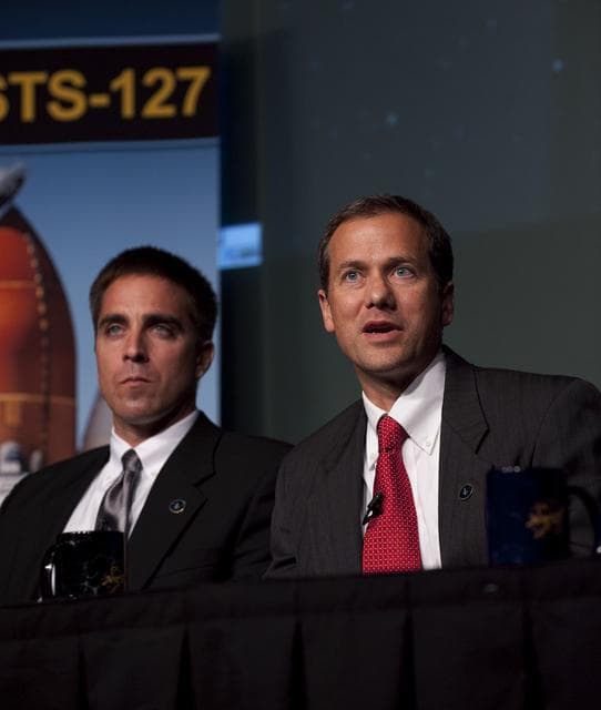 NASA image: STS-127 Tweetup