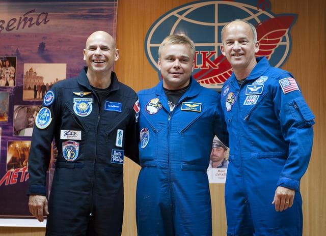 NASA image: Expedition 21 Prelaunch Press Conference