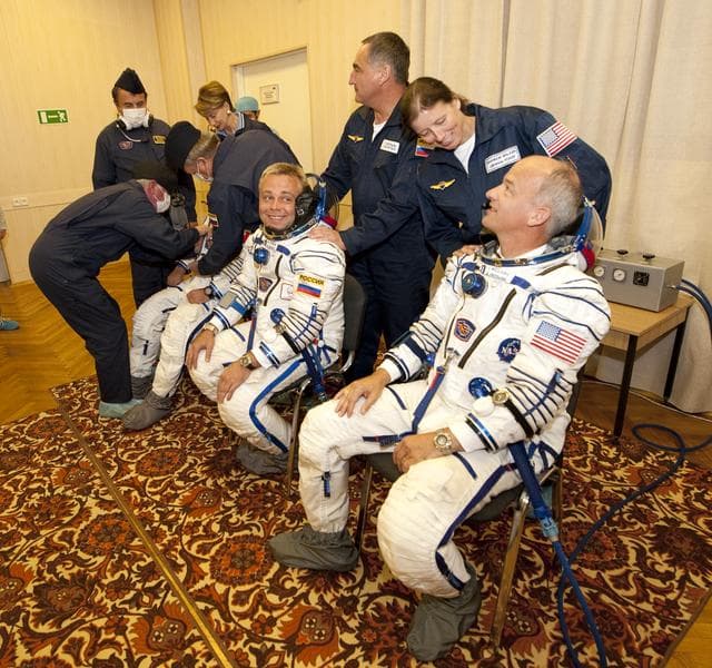 NASA image: Expedition 21 Crew Prepares For Launch