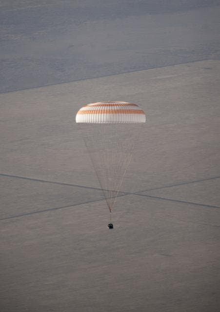 NASA image: Expedition 20 Landing