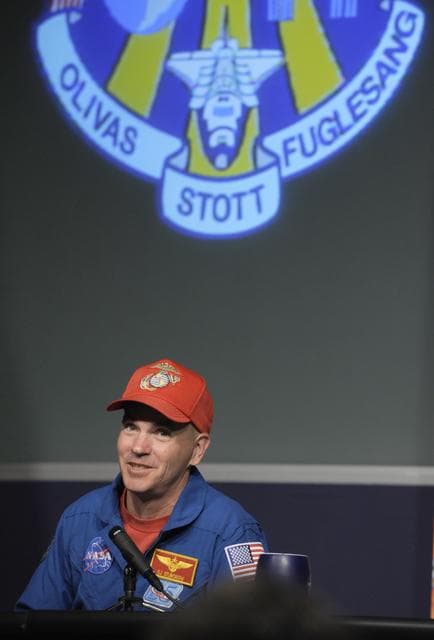 NASA image: STS-128 Auditorium Presentation