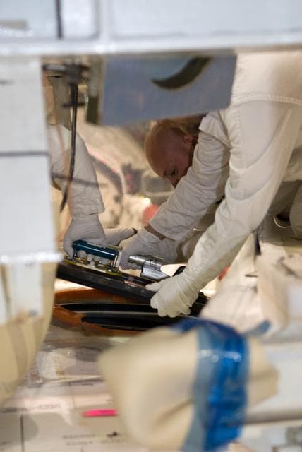NASA image: 2010-1082