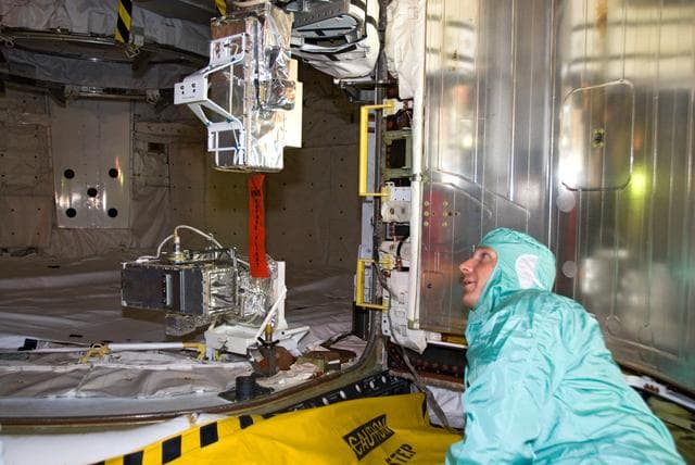NASA image: 2010-1407