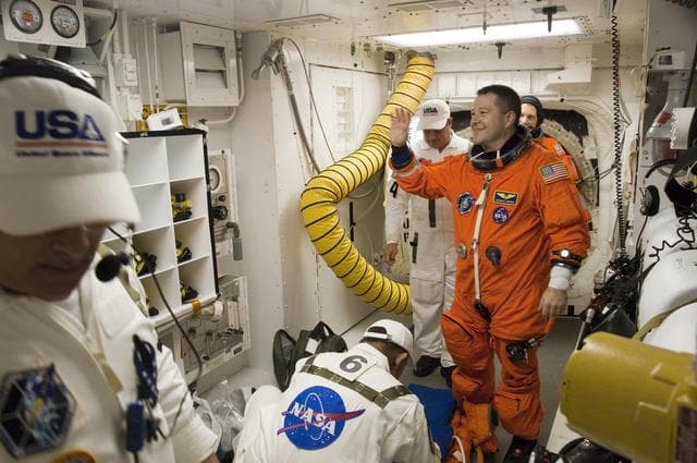 NASA image: 2010-1628