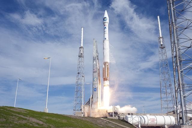 NASA image: KSC-2010-1748