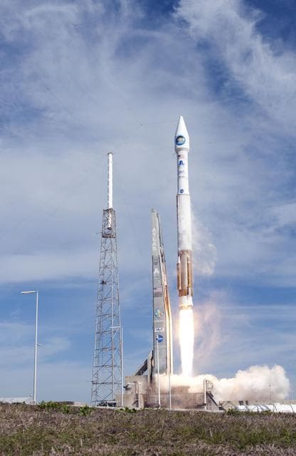 NASA image: KSC-2010-1765