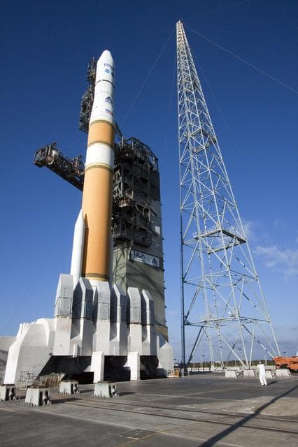 NASA image: 2010-2081