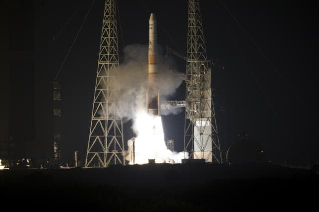 NASA image: KSC-2010-2131