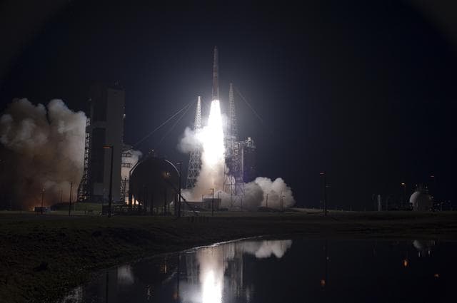 NASA image: KSC-2010-2137