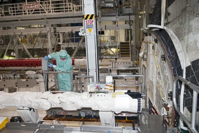 NASA image: KSC-2010-2211