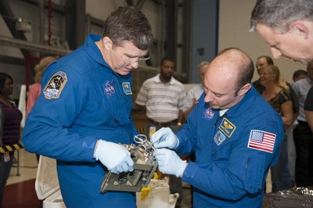 NASA image: 2010-2298