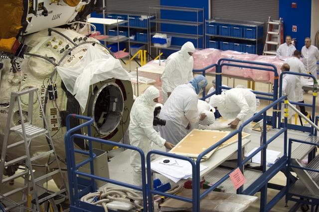 NASA image: KSC-2010-2377