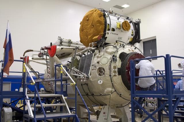 NASA image: 2010-2400