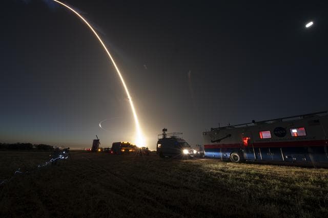 NASA image: KSC-2010-2557