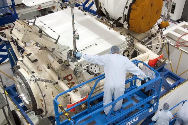 NASA image: 2010-2610