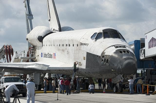 NASA image: KSC-2010-2833