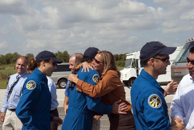 NASA image: KSC-2010-2850