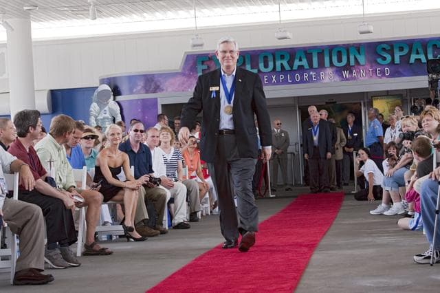 NASA image: 2010-3720