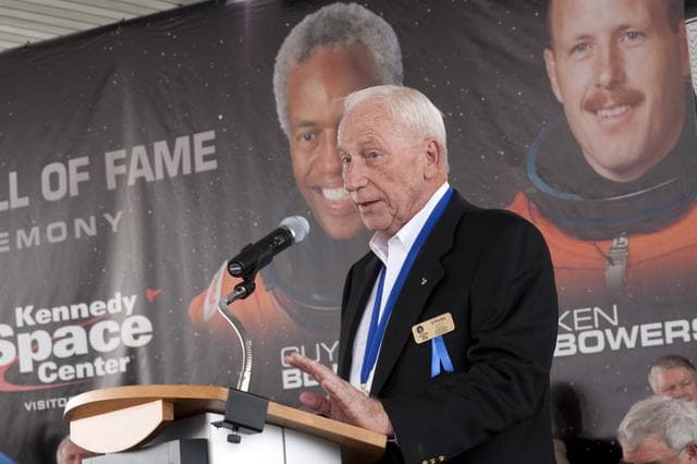 NASA image: 2010-3728
