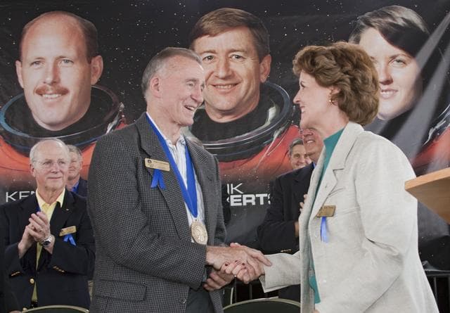 NASA image: 2010-3731