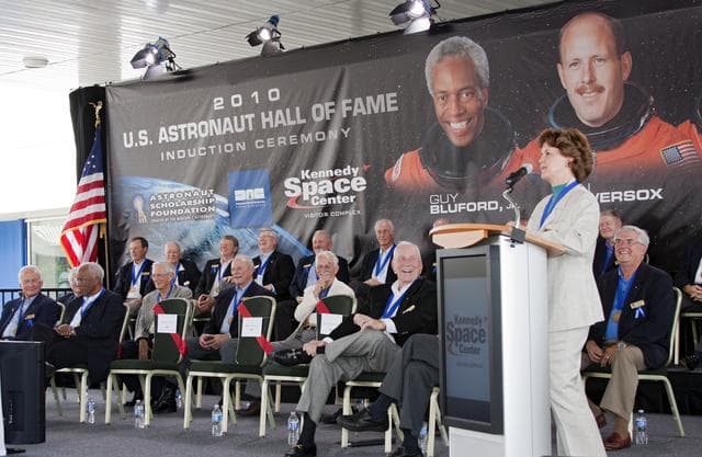 NASA image: 2010-3734