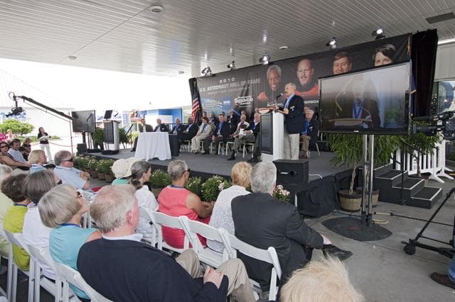 NASA image: 2010-3743
