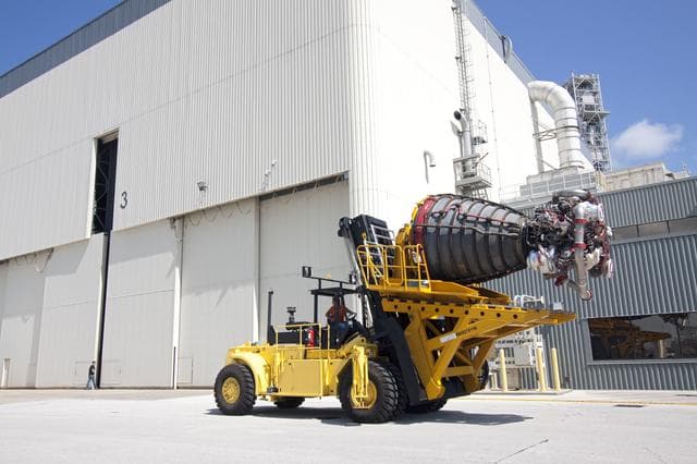 KSC-2010-3829