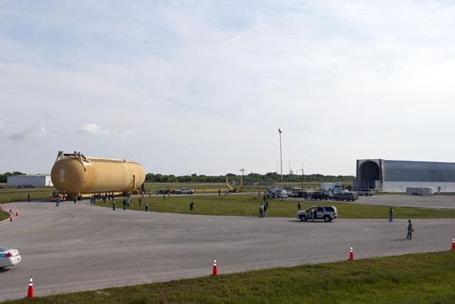 NASA image: KSC-2010-4082