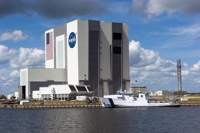 NASA image: 2010-4860