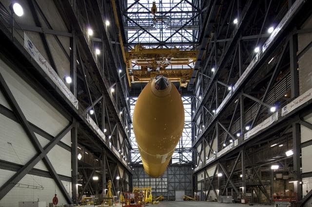 NASA image: 2010-4915