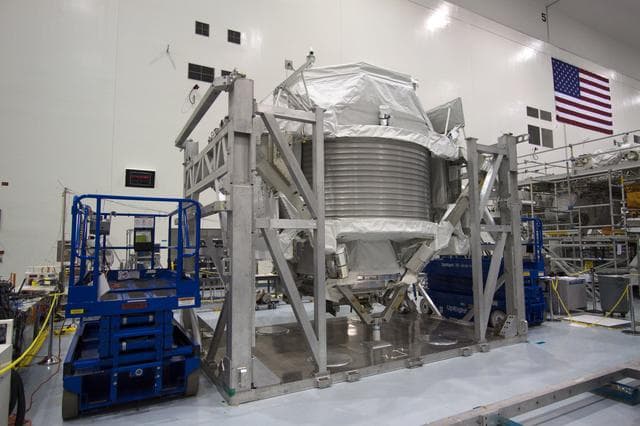 NASA image: 2010-4932