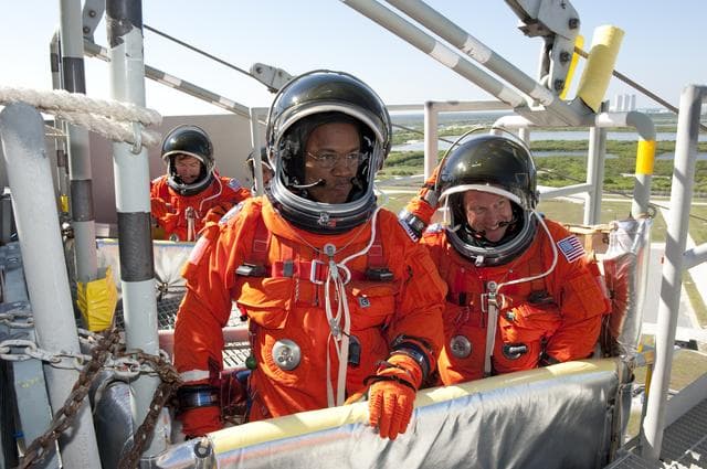 NASA image: 2010-5219