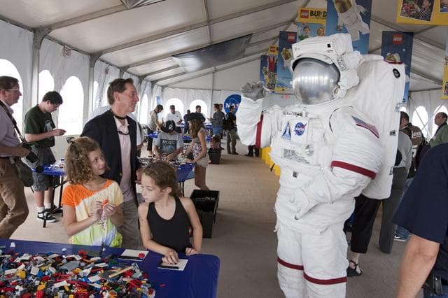 NASA image: 2010-5443