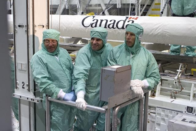 NASA image: 2010-5585