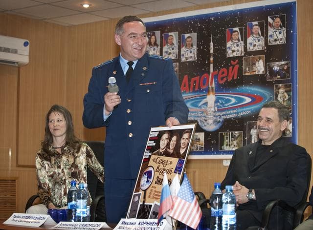 NASA image: Expedition 23 State Commission