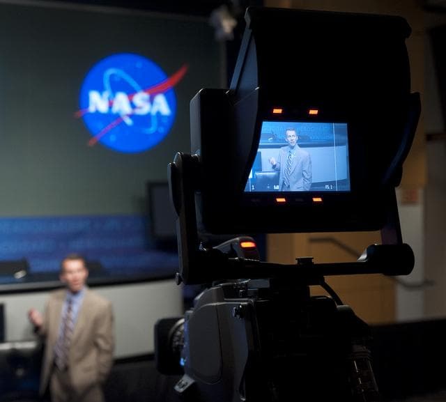 NASA image: NASA Chief Technologist Hosts Town Hall