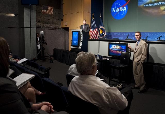 NASA image: NASA Chief Technologist Hosts Town Hall
