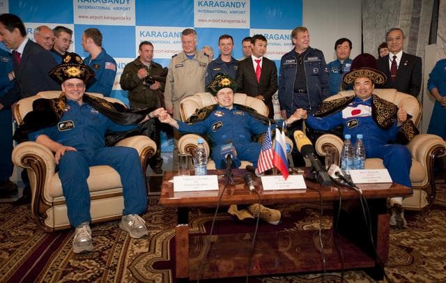 NASA image: Soyuz TMA-17 Lands