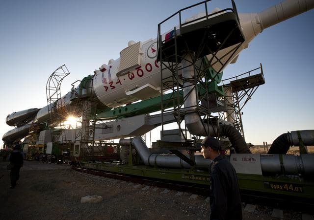 NASA image: Expedition 24 Soyuz Rollout
