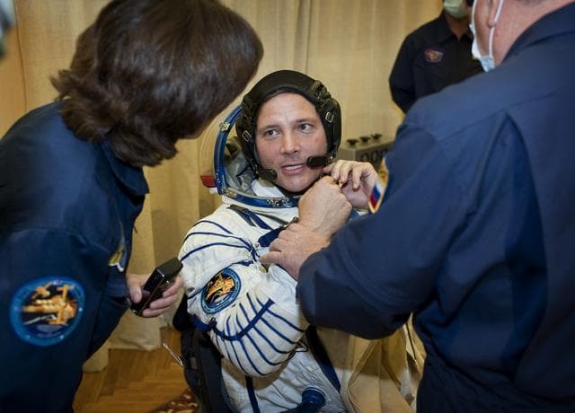 Expedition 24 Launch Day