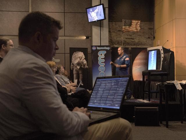 NASA image: Tweetup with Astronaut Timothy Creamer