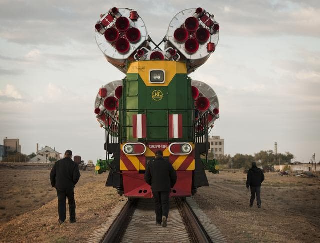 NASA image: Expedition 25 Soyuz Rollout