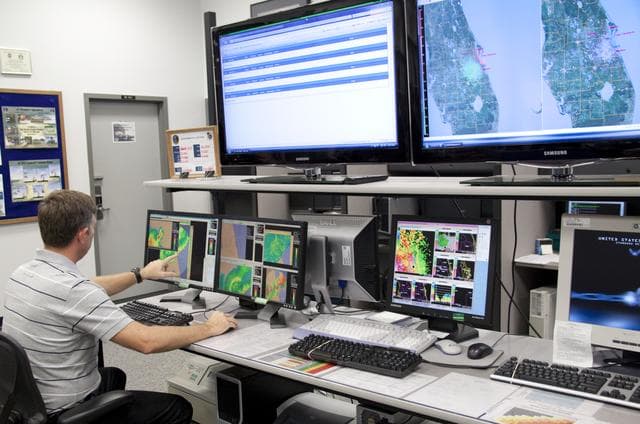 NASA image: 2011-2976