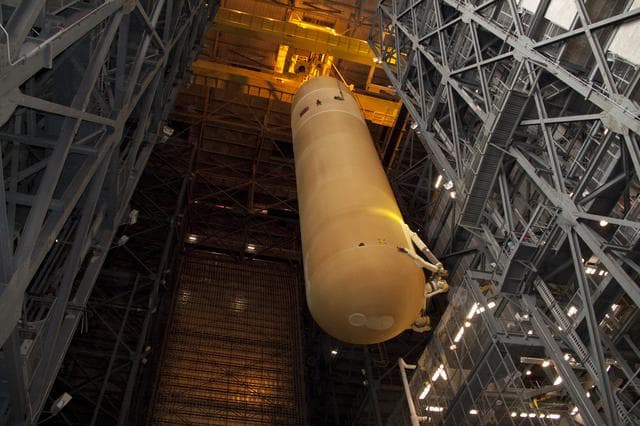 NASA image: 2011-3040