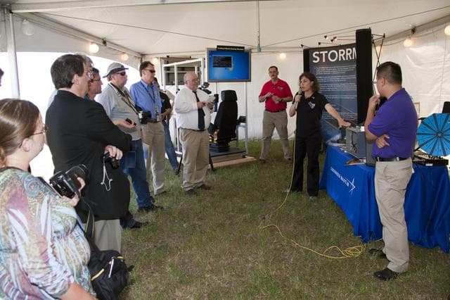 KSC-2011-3166